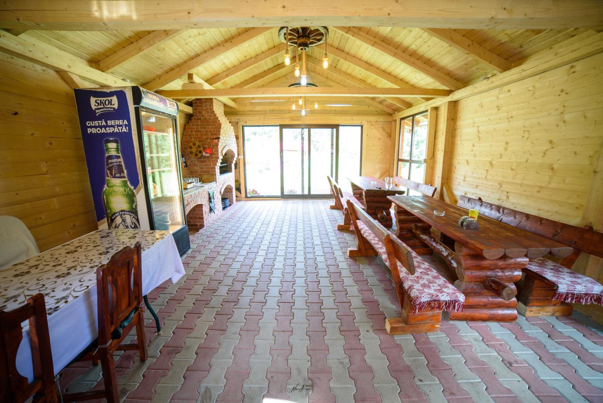Arieşeni Casa Binu酒店 外观 照片